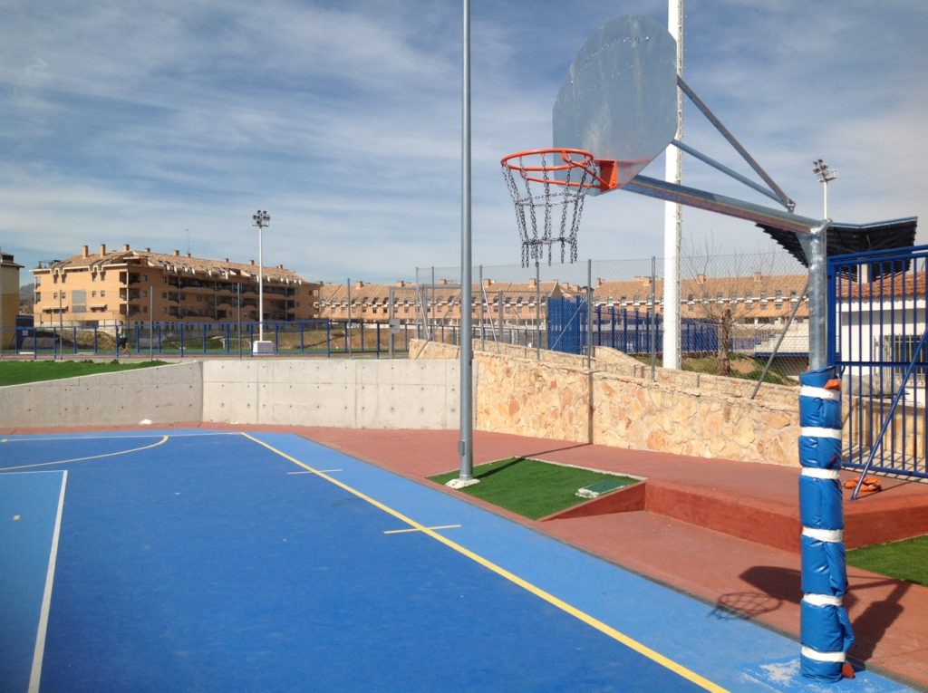 Canasta Baloncesto Antivandalica - Parques infantiles - Mobiliario urbano