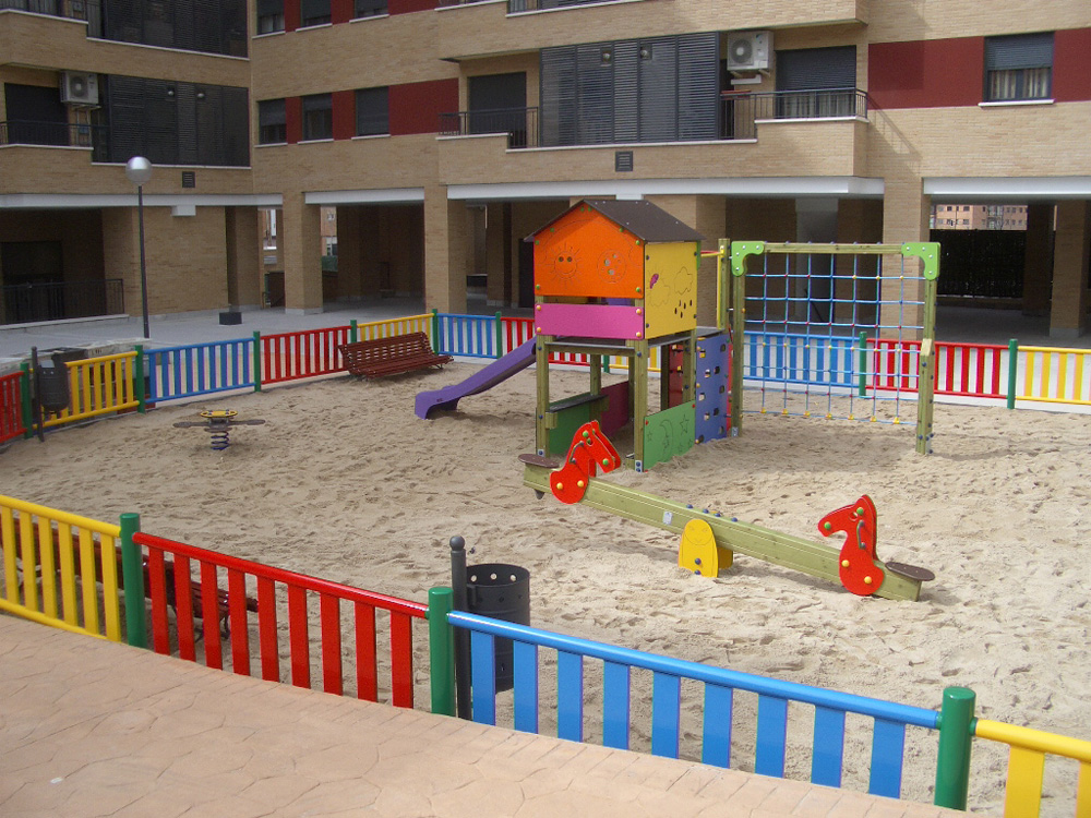 Vallas homologadas para parques infantiles de Urbadep
