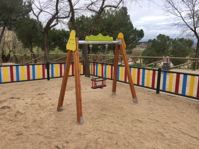 parque columpios