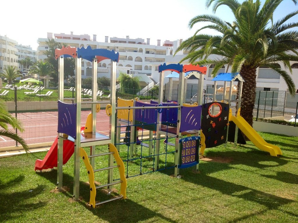 Complejo Inula 1 Para Parques Infantiles De Exterior