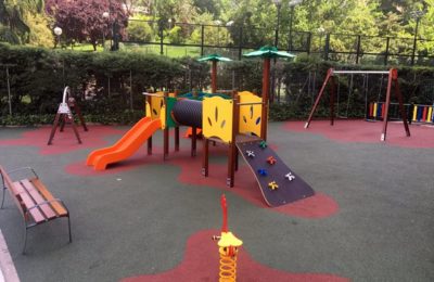 Toboganes Trepas Vallas Y Suelos De Caucho Para Parques Infantiles -  Toboganes para parques infantiles
