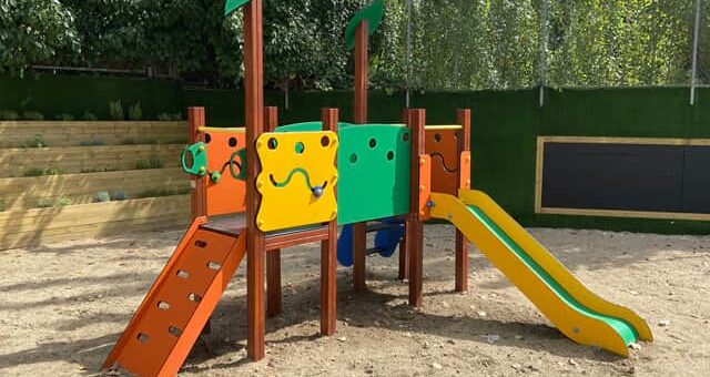 Columpios y Parques Infantiles para Colegios y Guarderías