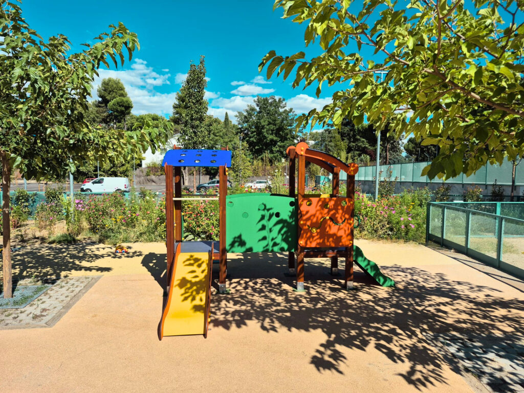 Errores comunes al instalar parques infantiles en colegios y ayuntamientos.